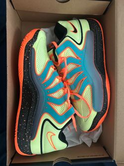 KD18 basketball shoes