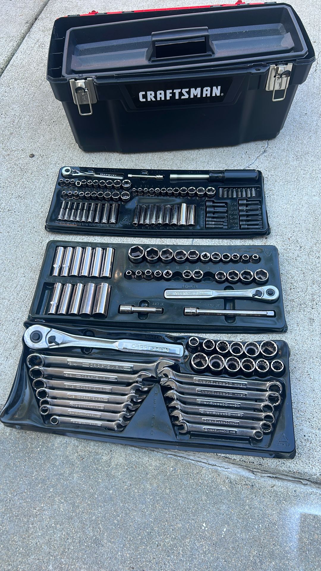 Brand new two box with tools, never used good quality