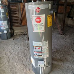 Hot water heater gas 40 gallon brand name Rheen