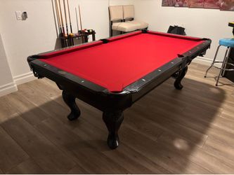 Pool table