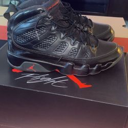 Jordan 9 “Bred”