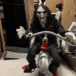"Trick Or Treat Studios" Billy Puppet From SAW