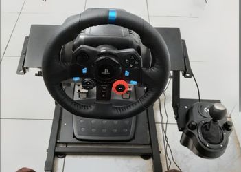 G29 Logitech Steering wheel and stand