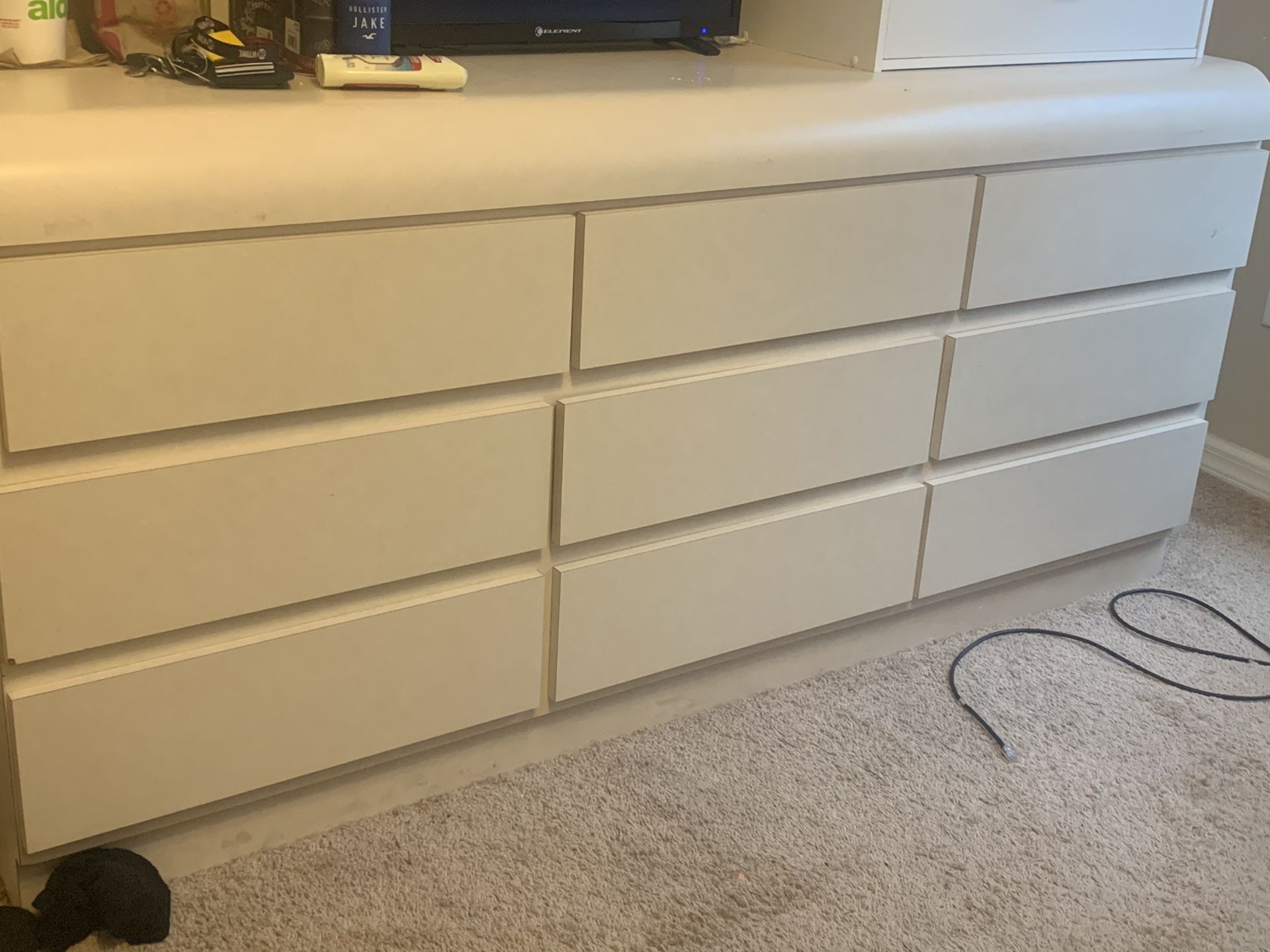 Set of Drawers