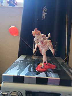 Female Pennywise.