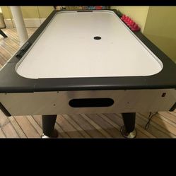 Air Hockey Table