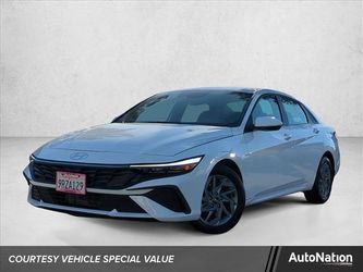 2025 Hyundai Elantra Hybrid