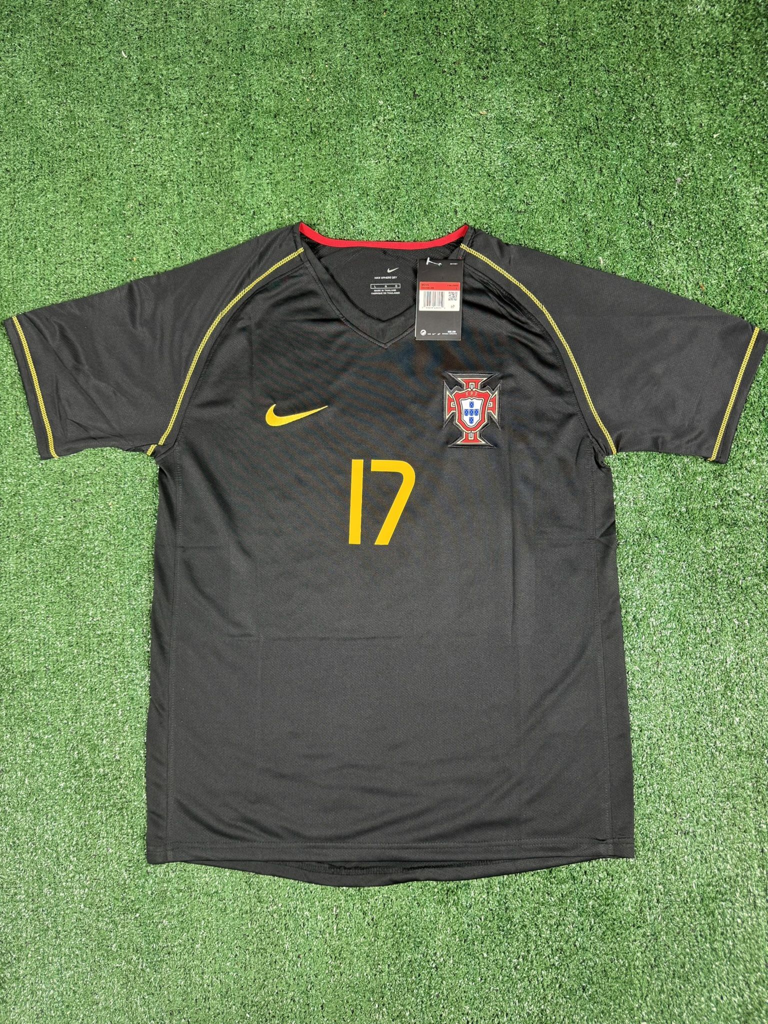 Nike Portugal Away Jersey 2006 C. Ronaldo #17 Black/Yellow – Size L