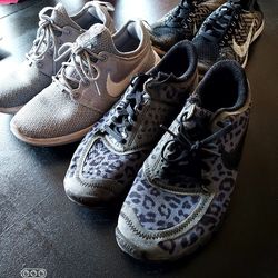 NIKE Women Athletic Shoes (Size 6)