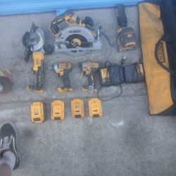 Dewalt Tools 