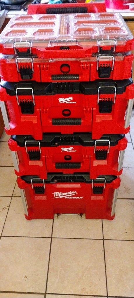 Milwaukee Pack Out Modula Rolling r Tool Box