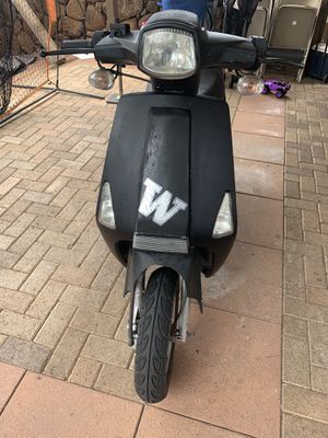 Photo 50 cc Vespa Moped