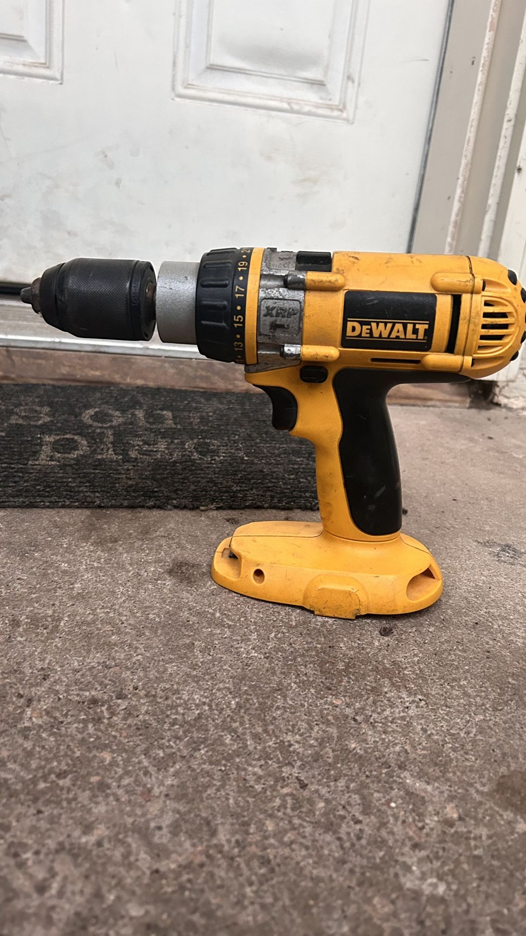 Dewalt DW988 Drill With 18V Battery