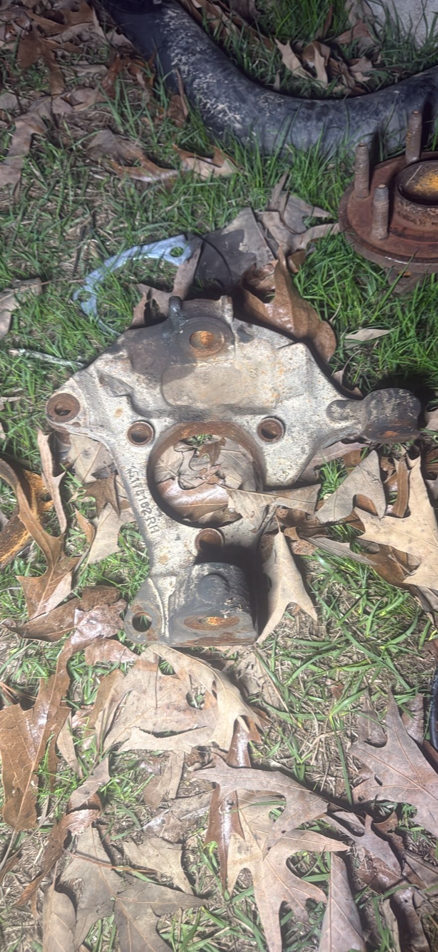 Steering Knuckle For 2002-2006 Chevy, GM