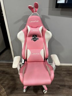 Pink bunny gaming chair