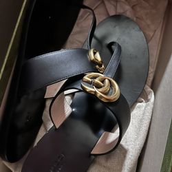 Gucci Thong Sandals 