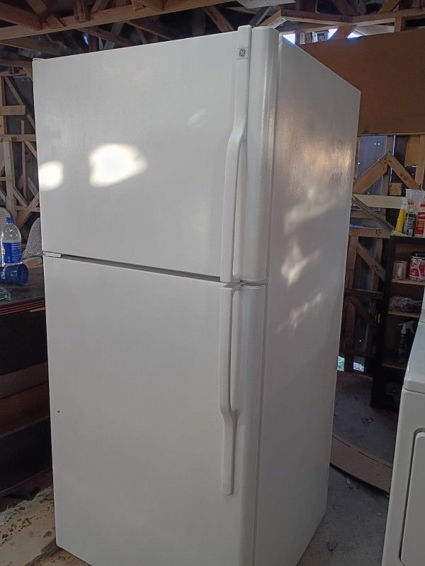 General electric refrigerator