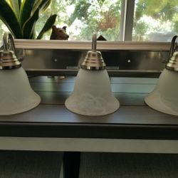  Bathroom Vanity Light 