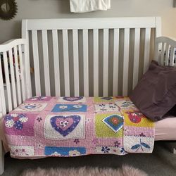 Toddler Bed/Cribs 