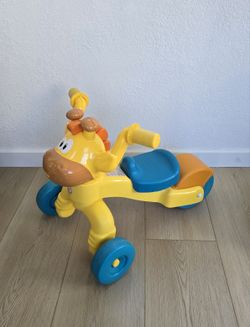Little Tikes Go and Grow Lil' Rollin' Giraffe, Ride on Giraffe Toddler Bike for Boys and Girls