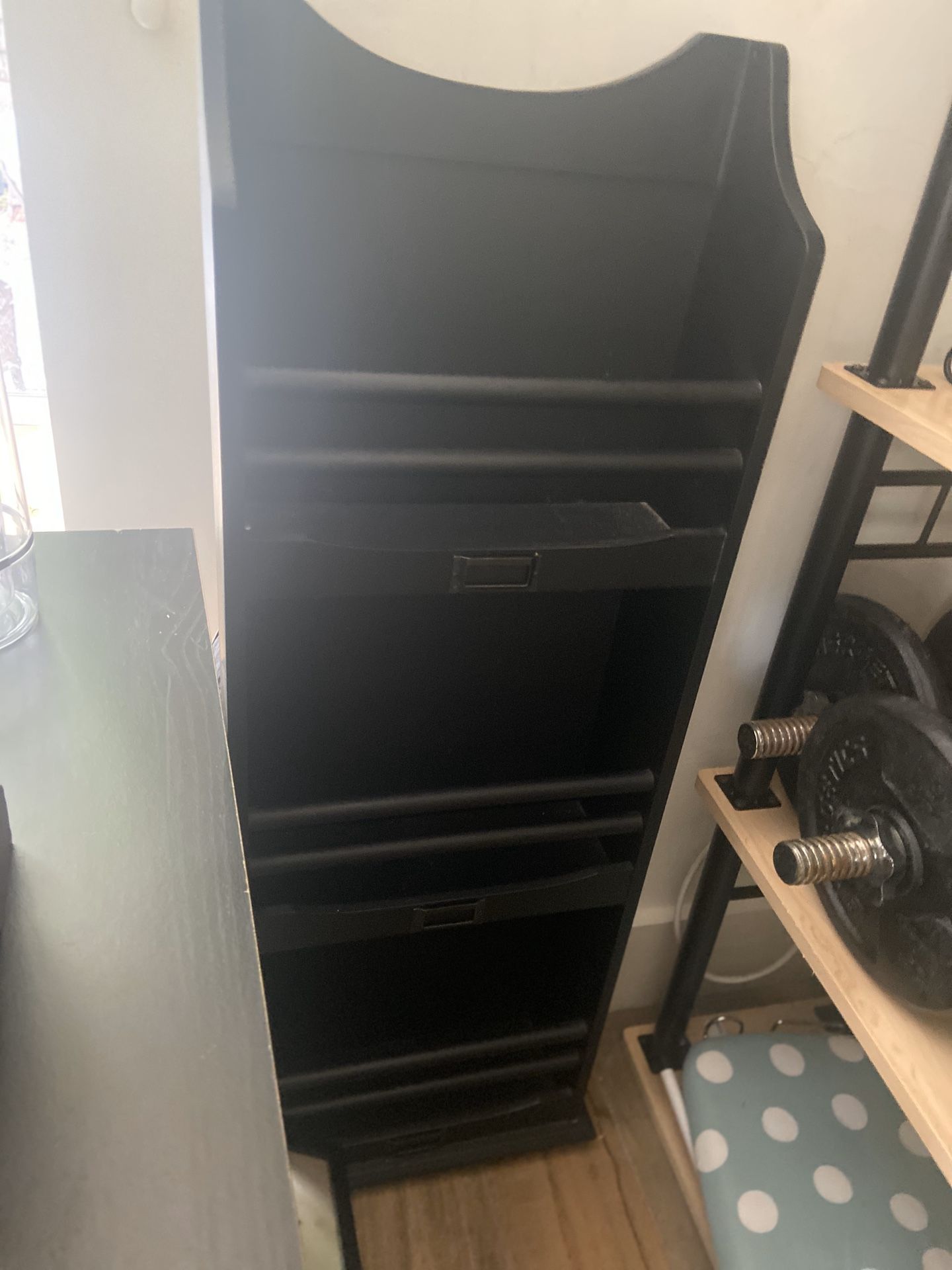 Magazine/ DVD Rack
