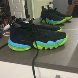 brand new tre young’s shoes no longer in stores 9,5