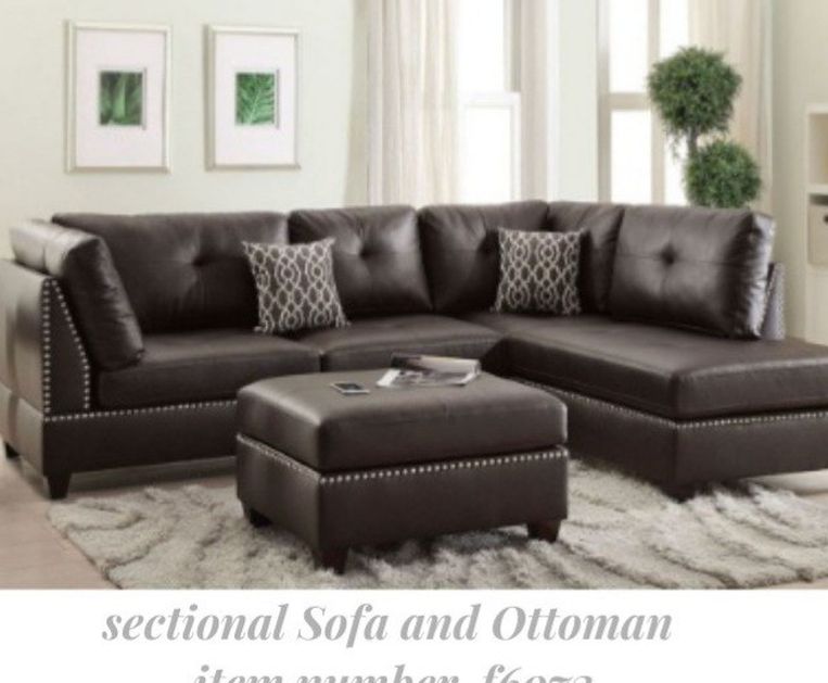 Stylish and Modern Sectional Sofa and Ottoman