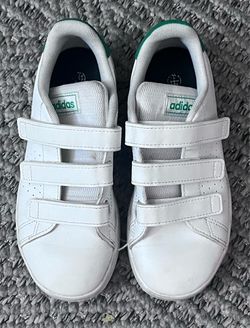 Adidas Advantage Base 2.0 Sneakers for Kids  Size 1