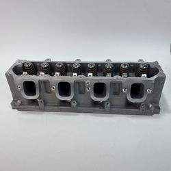 Genuine GM Chevy 1(contact info removed) 5.3L LC9 Engine Cylinder Head Passenger Side