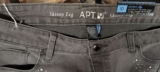 Apt. 9 Skinny Leg Jeans Size 10