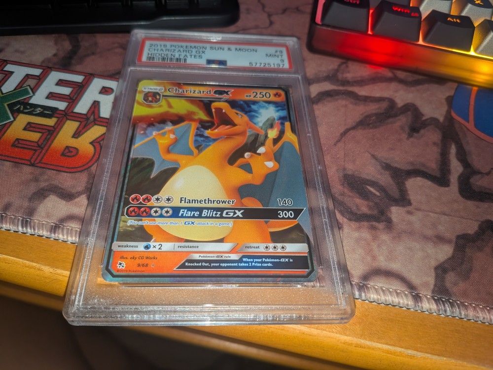 Charizard GX 9/68 Hidden Fates PSA 9