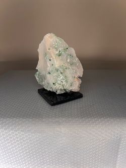 bz#468 Tourmaline in Quartz Sao Jose de Safira Minas Gerais Brazil 177 grams