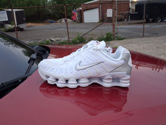 Brand New And Original Men's Nike Shox Sneakers Size 14