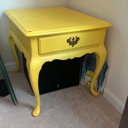 Yellow end Table/side Table
