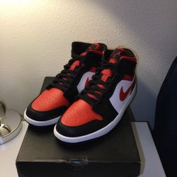 Jordan 1 men size 12 New In Box proof of purchase (PRICE FIRM) 100% Authentic 