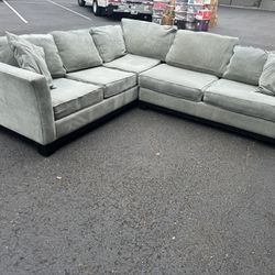 Sectional Macy’s Couch Sofá (Free Delivery)🚚