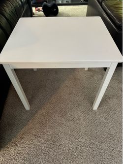 White kids drawing table