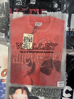 Valley dream shirt size medium brand new