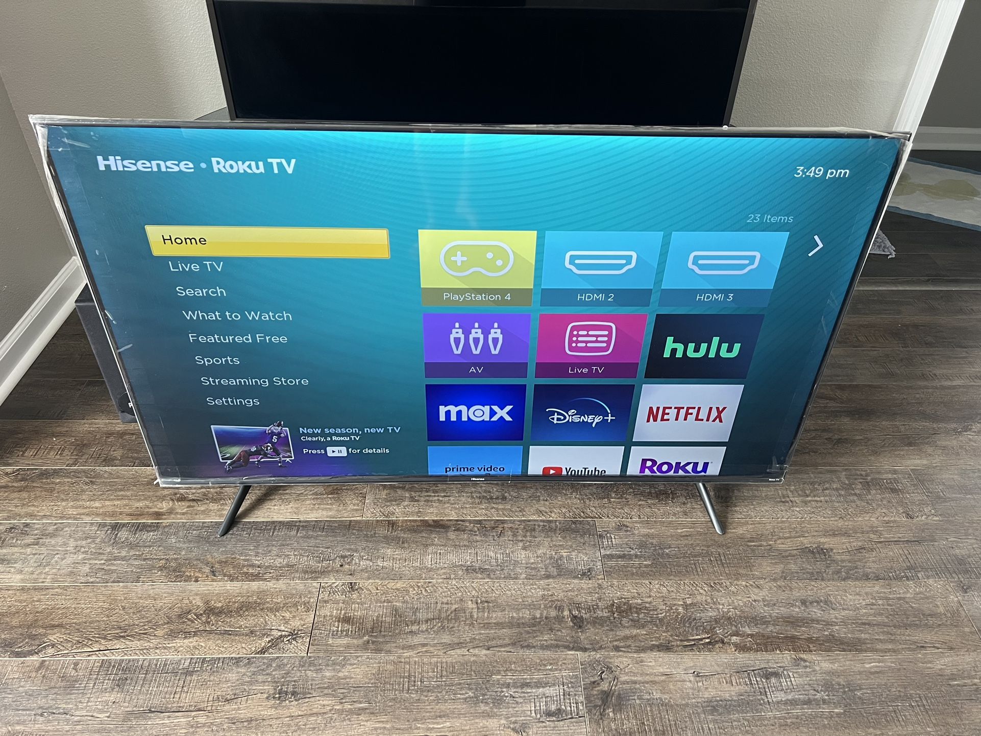 Hisense 58" Class 4K UHD LED LCD Roku Smart TV HDR R6 Series 58R6E3(no remote)
