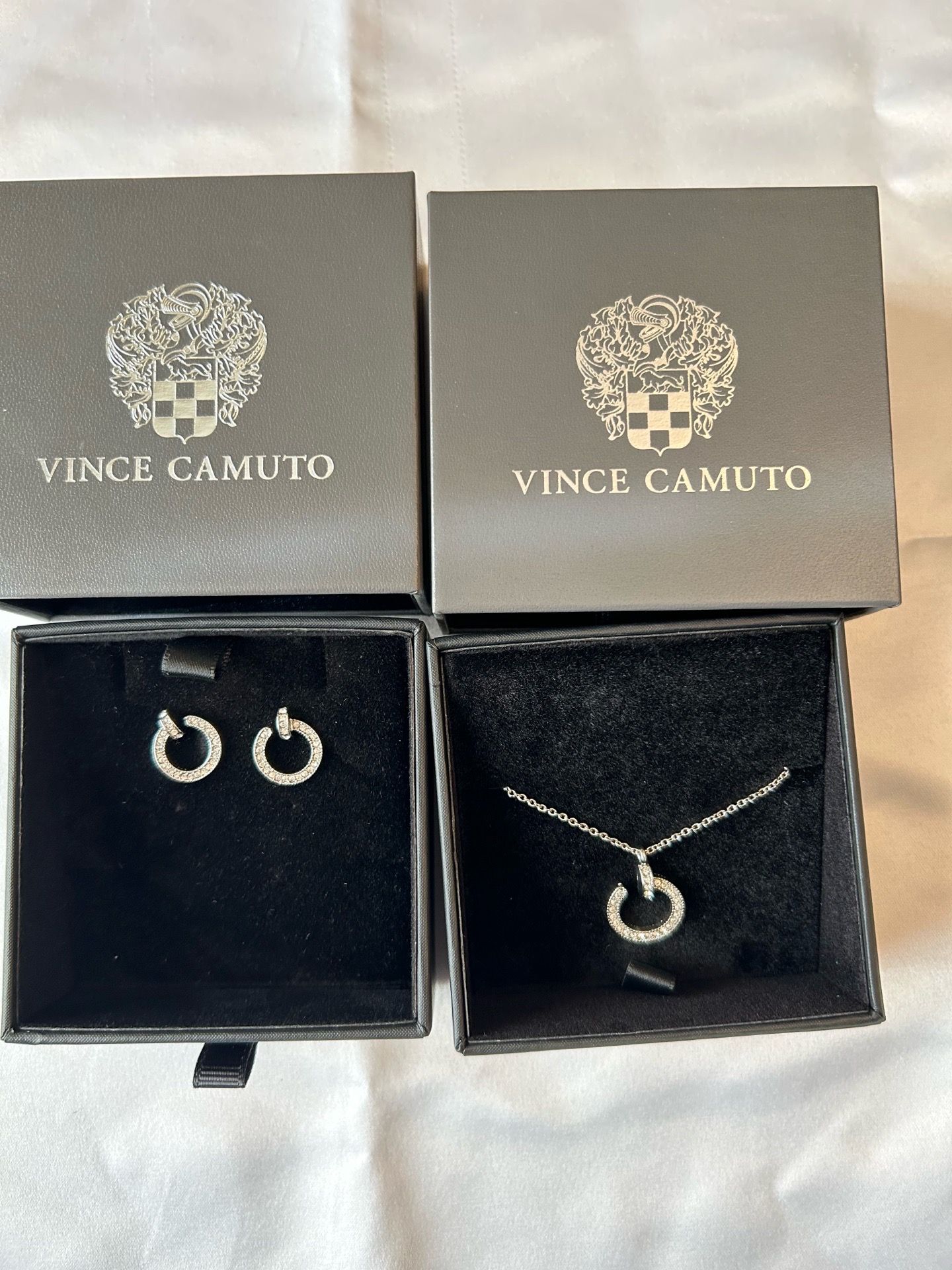 Vince Camuto, necklace and earring