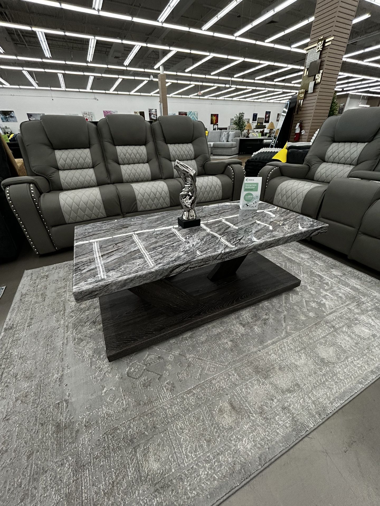 🗿 Bensonale 3-Piece Coffee & End Table Set