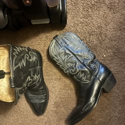 Men’s Boots Size 12 