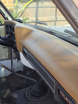 C30 Flatbed Custom Deluxe.