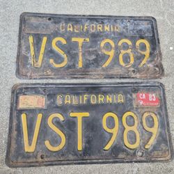 Black And Yellow Plates Pair Antique Car Classic Truck Display Tool Garage Shop Tools 