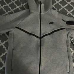 Nike Tech 