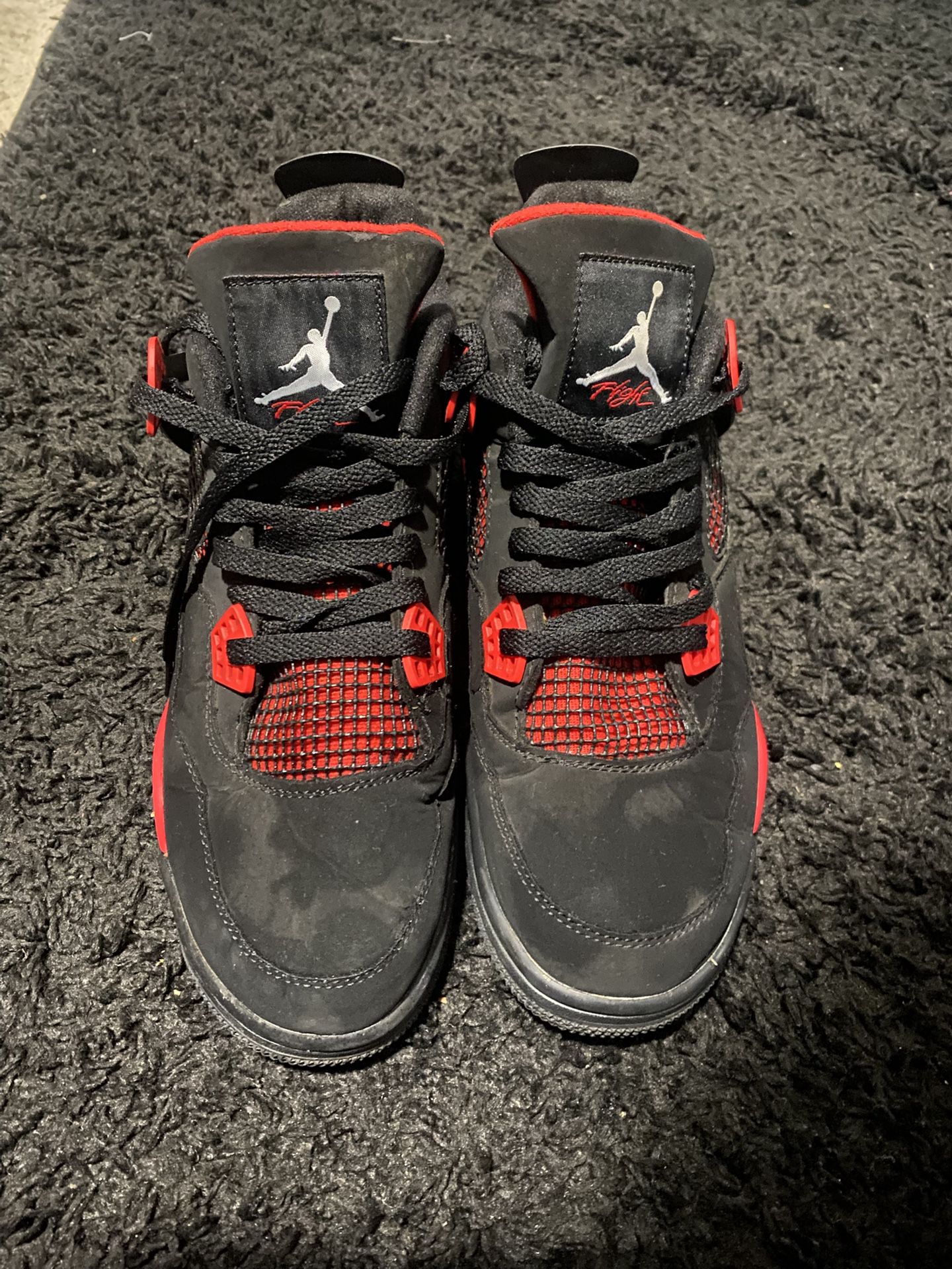 Air Jordan 4 Red Thunder