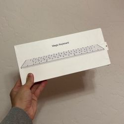 Magic Keyboard