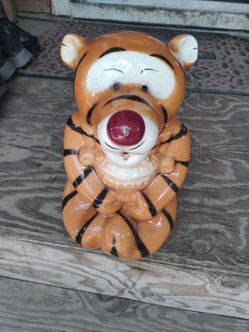 Tiger from weenie the poo