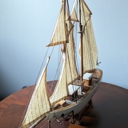 Wooden Table Top Boat