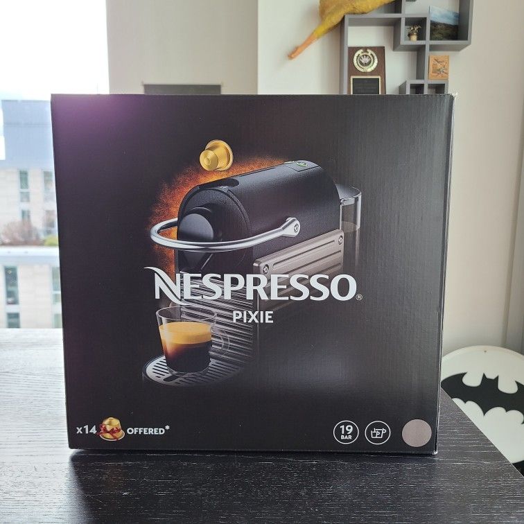 Nespresso Pixie Aluminum Coffee Maker Espresso Machine